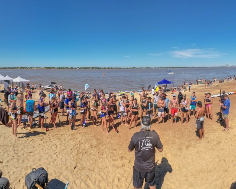 Reto al Paraná: Santino Basaldella y Lucía Clembosky logran doble oro en la 4ª fecha del Circuito Nacional de SUP Race Argentino